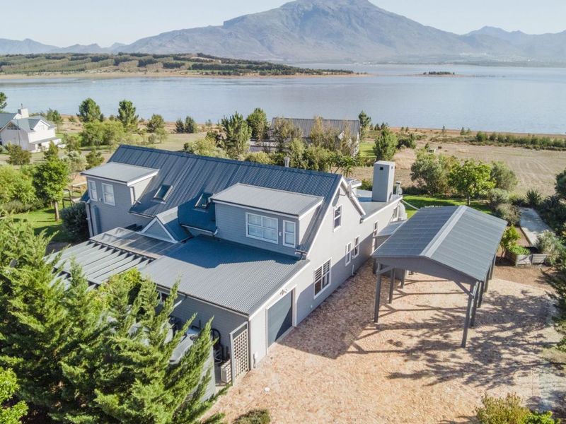 House For Sale in Theewaterskloof - Photo 3