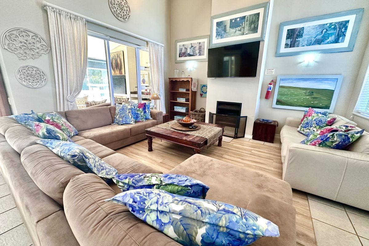 House For Sale in Pinnacle Point Golf Estate - Photo 3