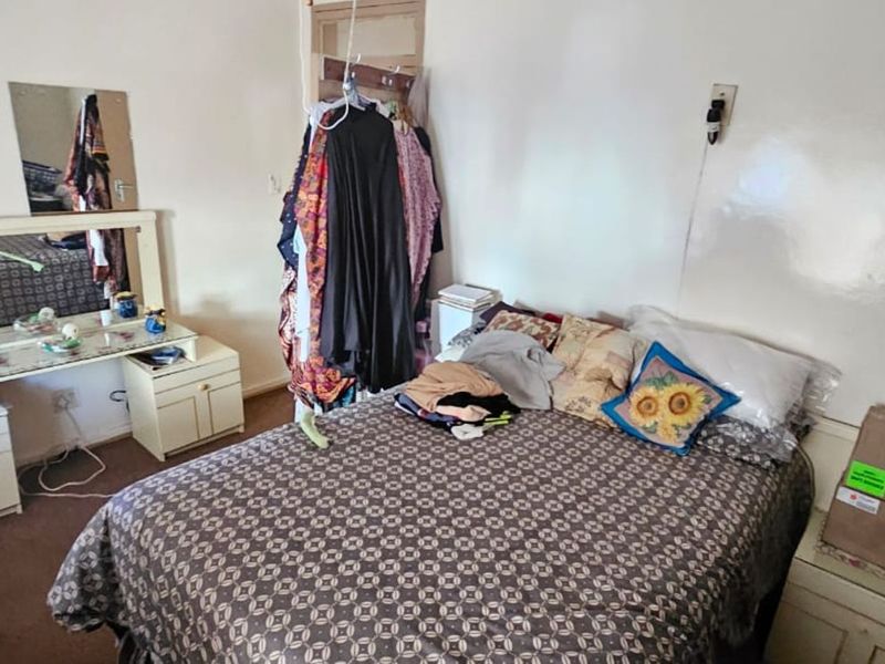 House For Sale in De Beers - Photo 8