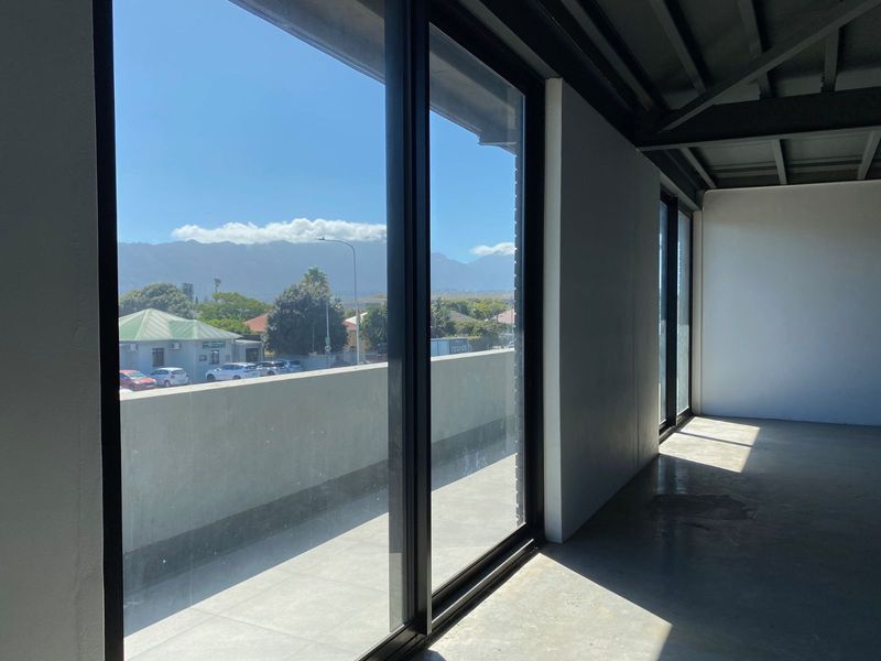 Retail To Rent in Diep River - Photo 6