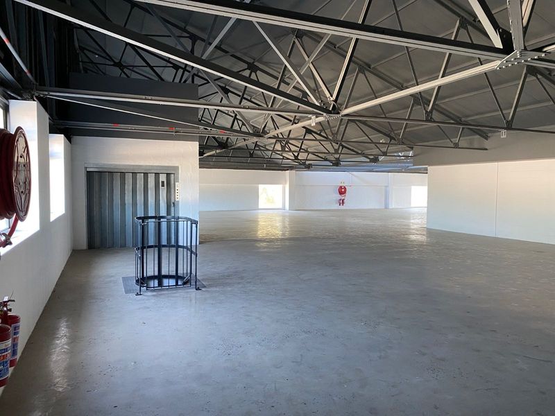 Retail To Rent in Diep River - Photo 8