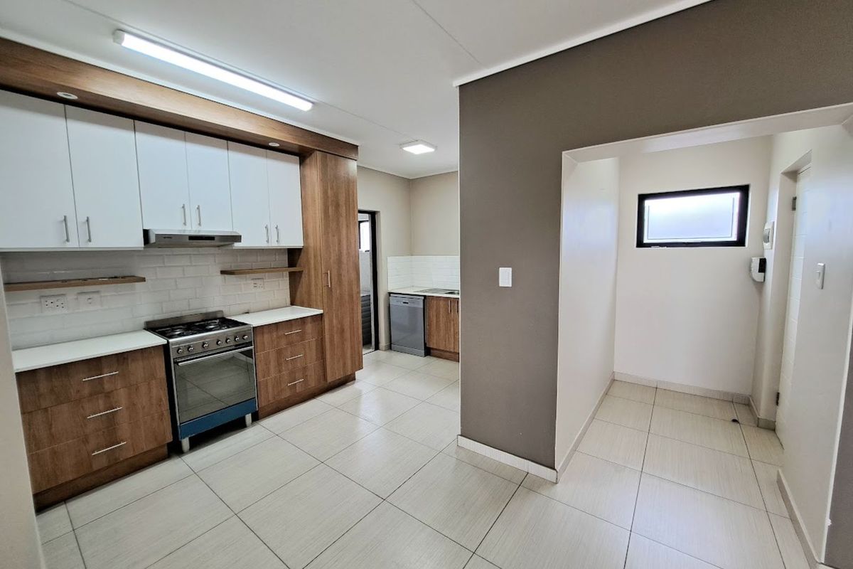 Apartment For Sale in Kyalami Ridge - Photo 2