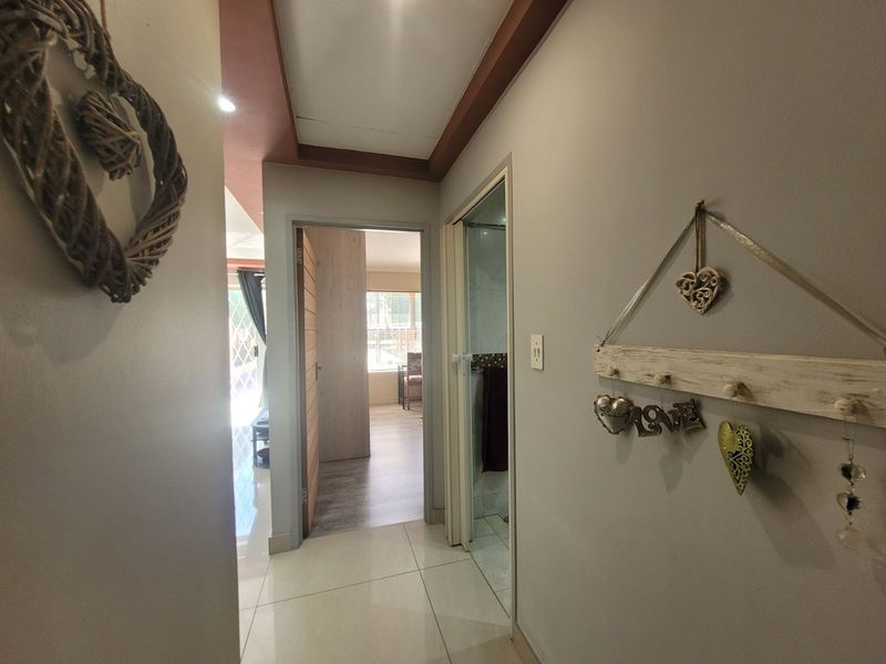 House For Sale in Vredekloof - Photo 10