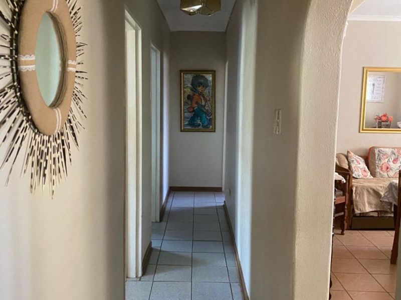 House For Sale in Barkly West Central - Photo 8