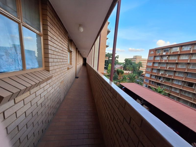 Apartment For Sale in Wonderboom South - Photo 2