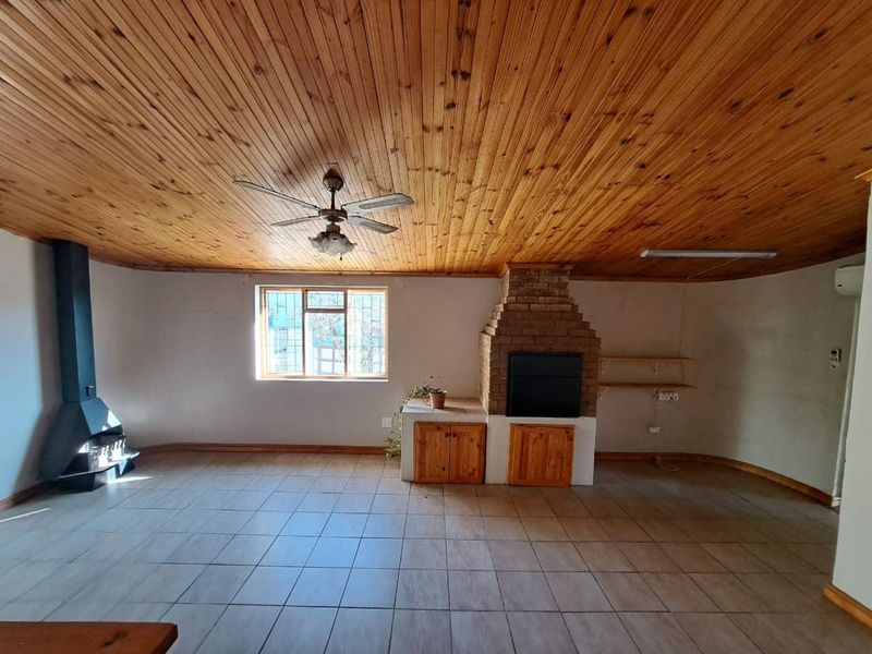 House For Sale in Bonnievale Central - Photo 9