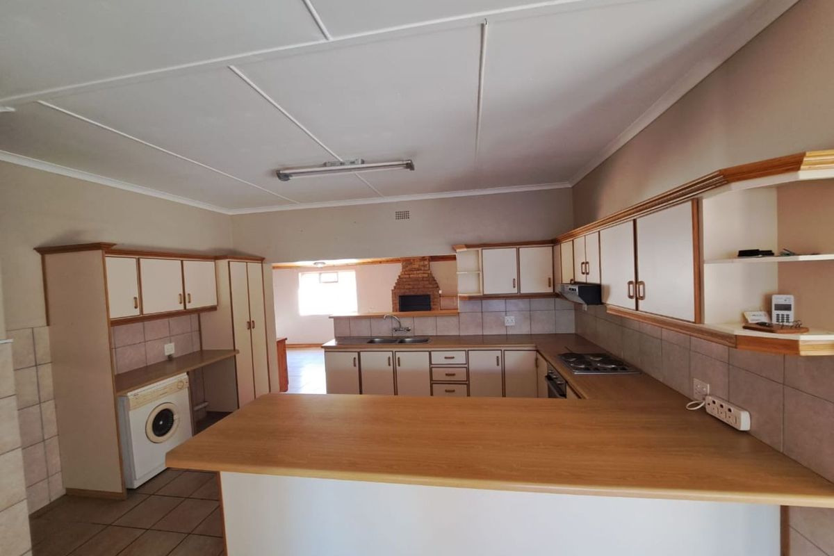 House For Sale in Bonnievale Central - Photo 5