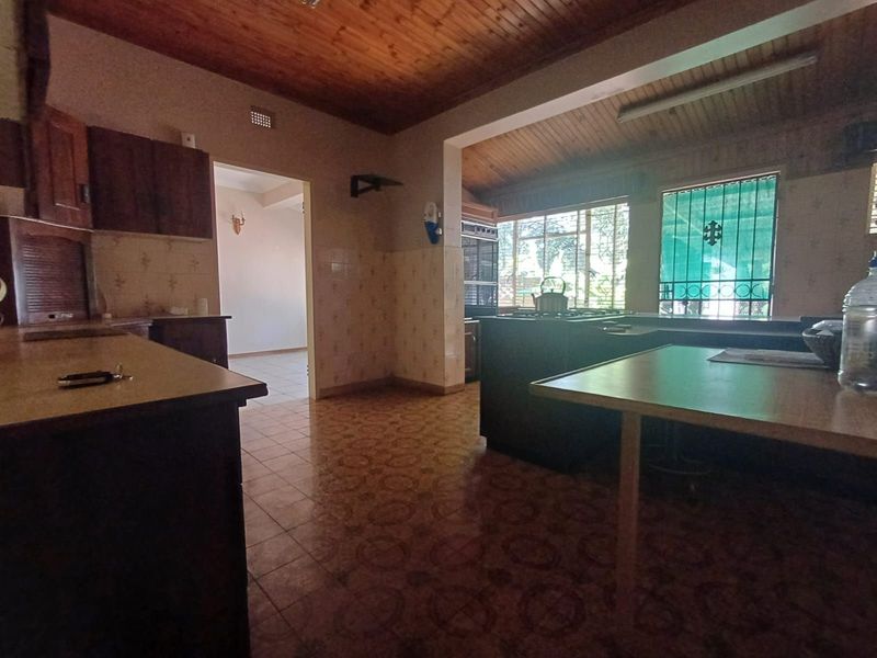 House For Sale in Wilkoppies - Photo 9