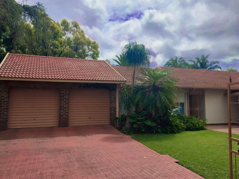 House For Sale in Amiel Park - Photo 4