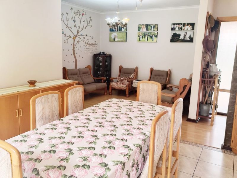 House For Sale in Amiel Park - Photo 8