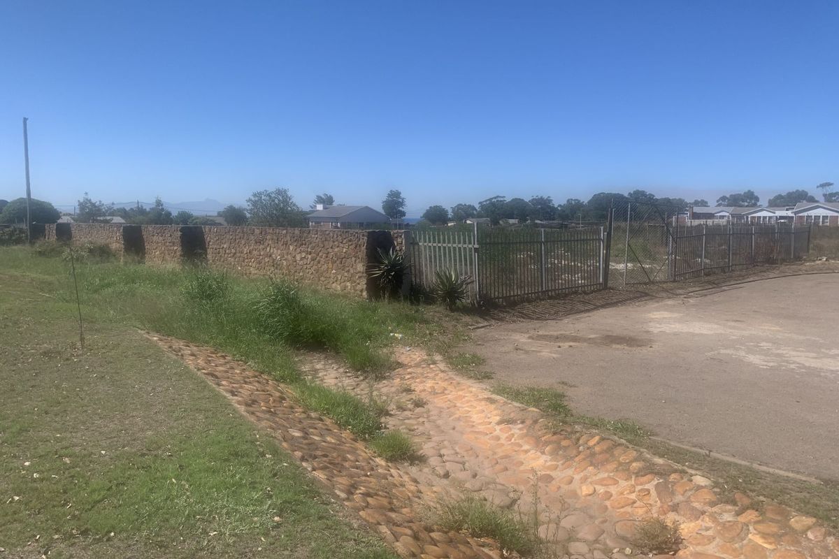 Retail For Sale in Albertinia Central - Photo 5