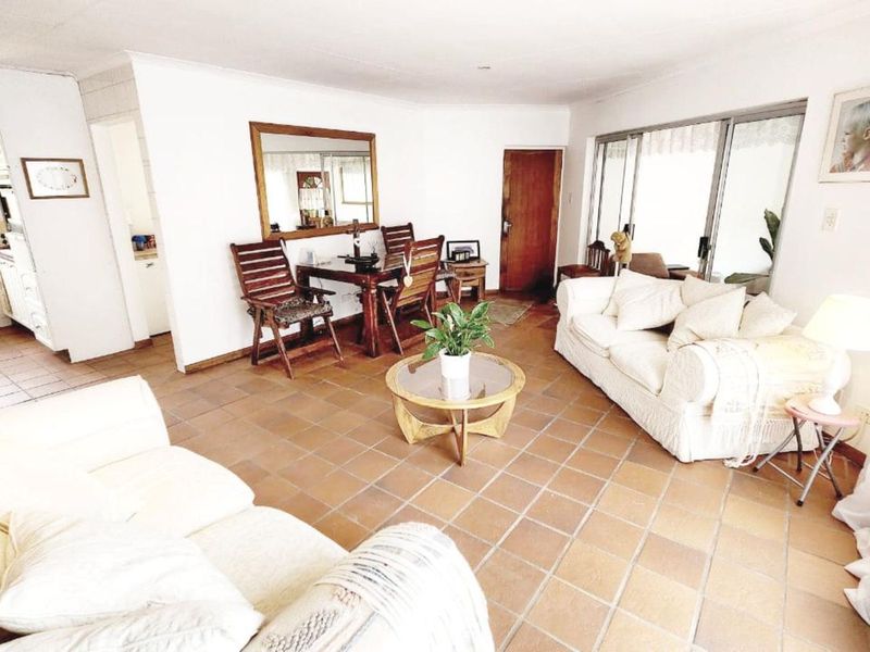 House For Sale in Eldoraigne - Photo 10