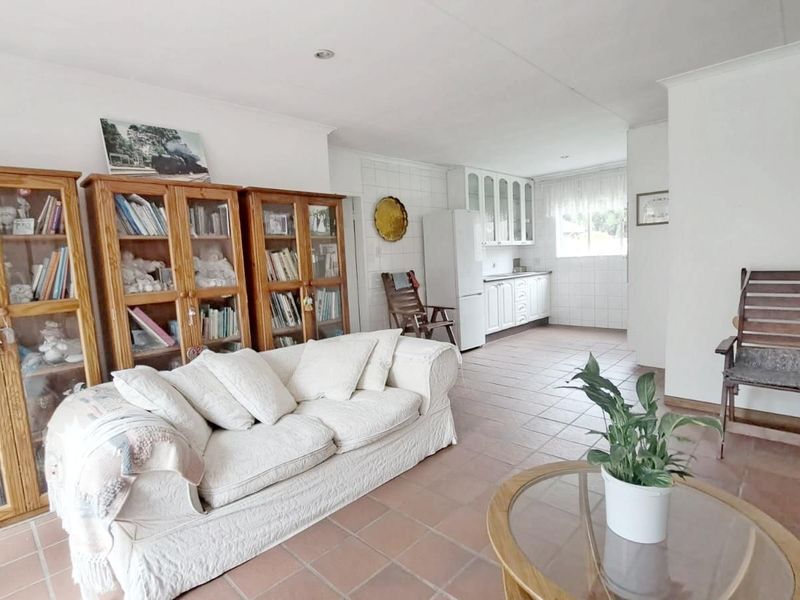 House For Sale in Eldoraigne - Photo 7