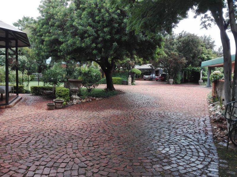 House For Sale in Heatherdale AH - Photo 5