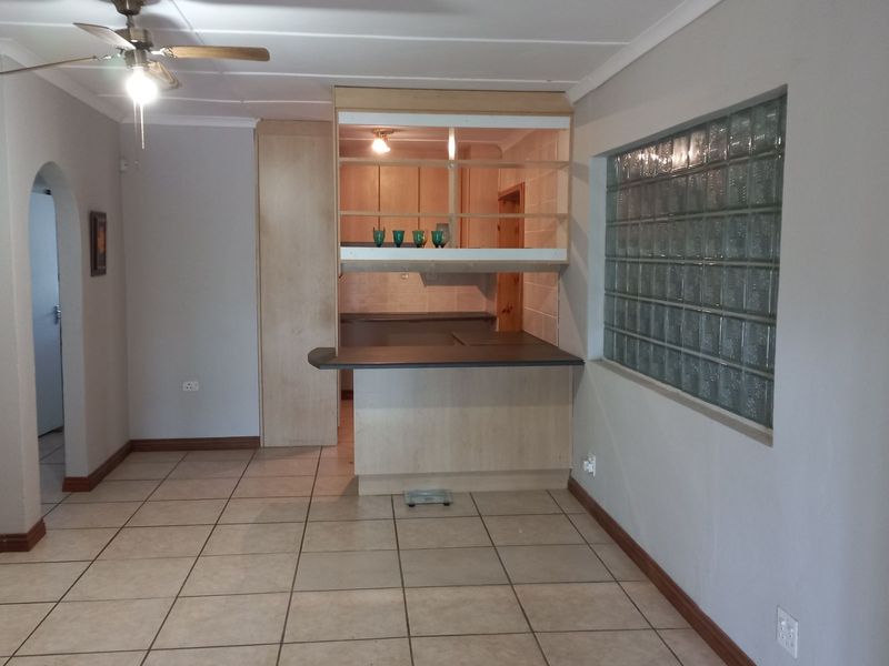 House For Sale in Calitzdorp Central - Photo 5
