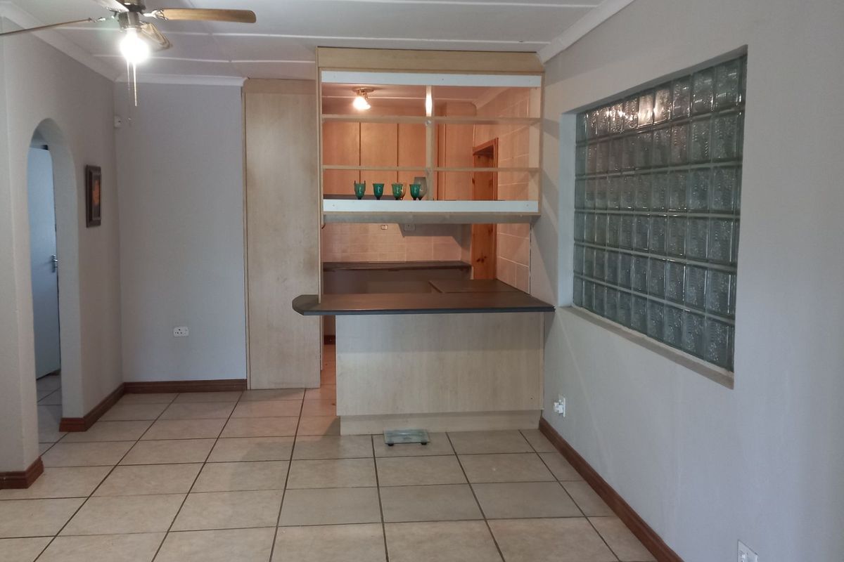 House For Sale in Calitzdorp Central - Photo 5