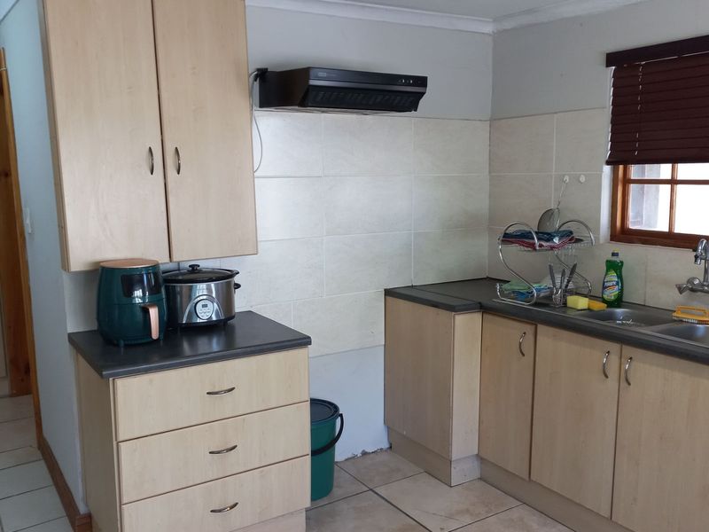 House For Sale in Calitzdorp Central - Photo 9