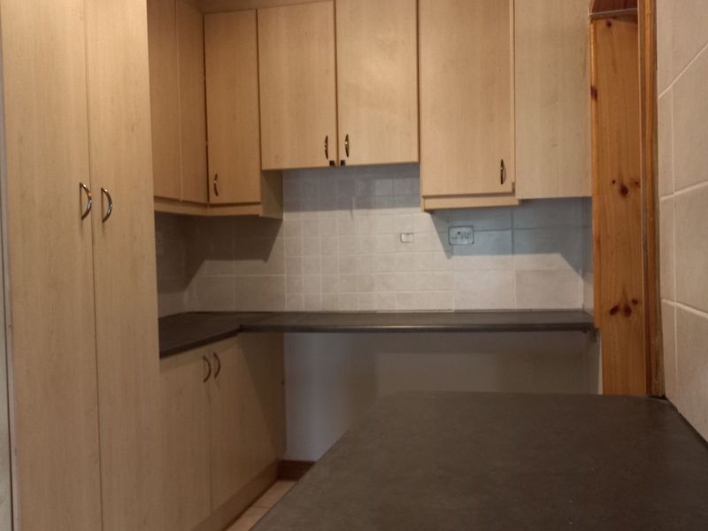 House For Sale in Calitzdorp Central - Photo 6