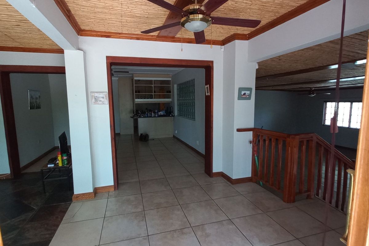 House For Sale in Calitzdorp Central - Photo 4