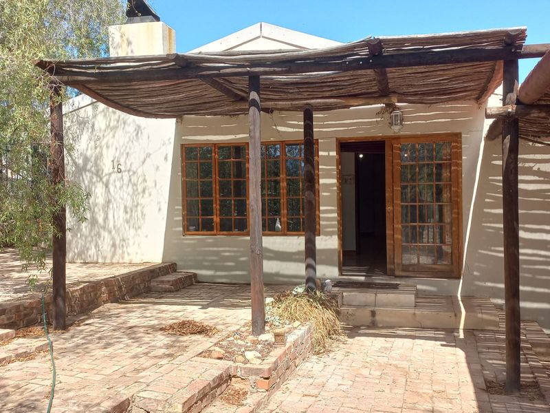 House For Sale in Calitzdorp Central - Photo 3