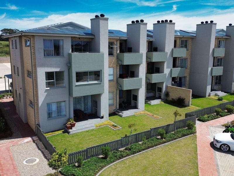 Apartment For Sale in Mooikloof Country Estate - Photo 2