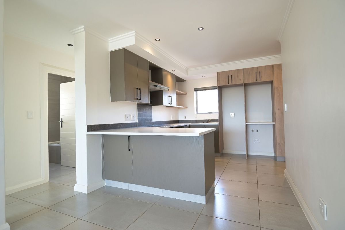 Apartment For Sale in Mooikloof Country Estate - Photo 3