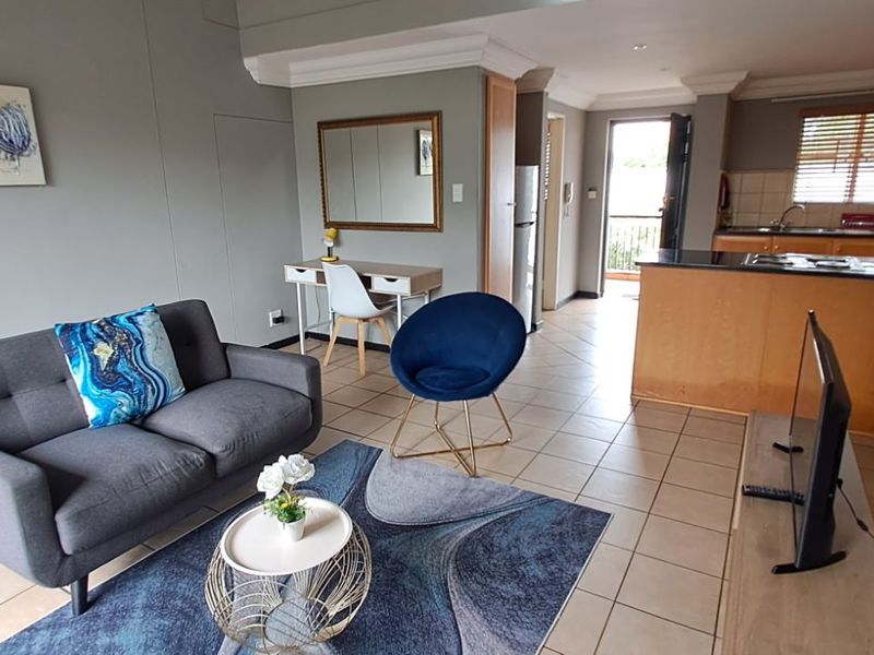 Apartment For Sale in Arcadia - Photo 8