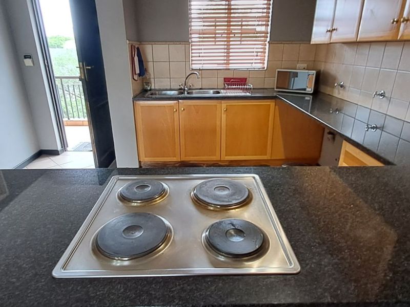 Apartment For Sale in Arcadia - Photo 6