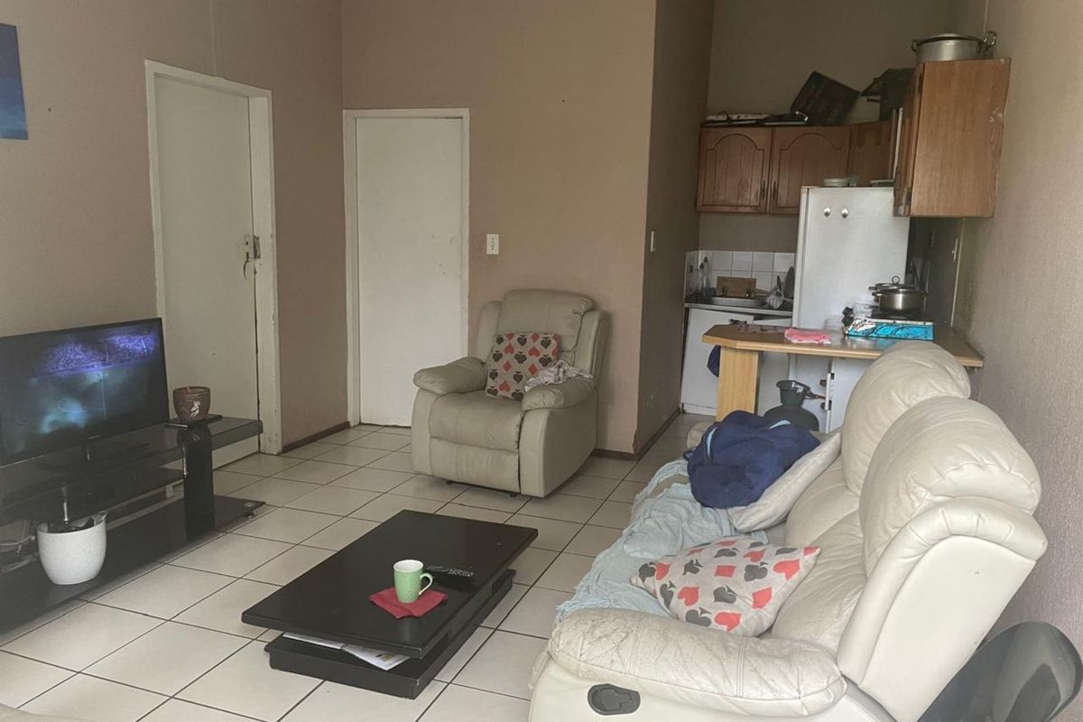 Apartment For Sale in Bloubosrand - Photo 5