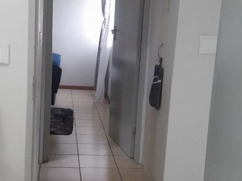 Apartment For Sale in Esther Park - Photo 10