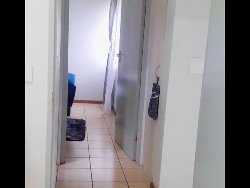 Apartment For Sale in Esther Park - Photo 9