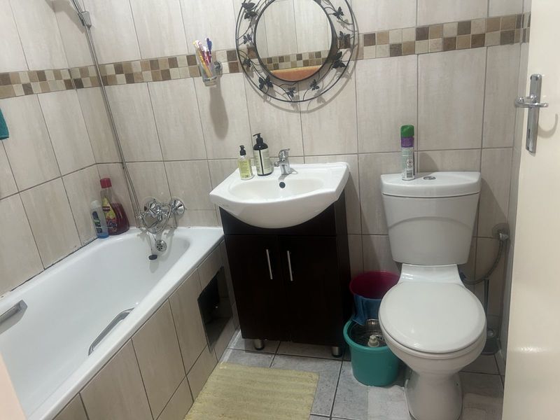 Apartment For Sale in Pretoria North - Photo 9