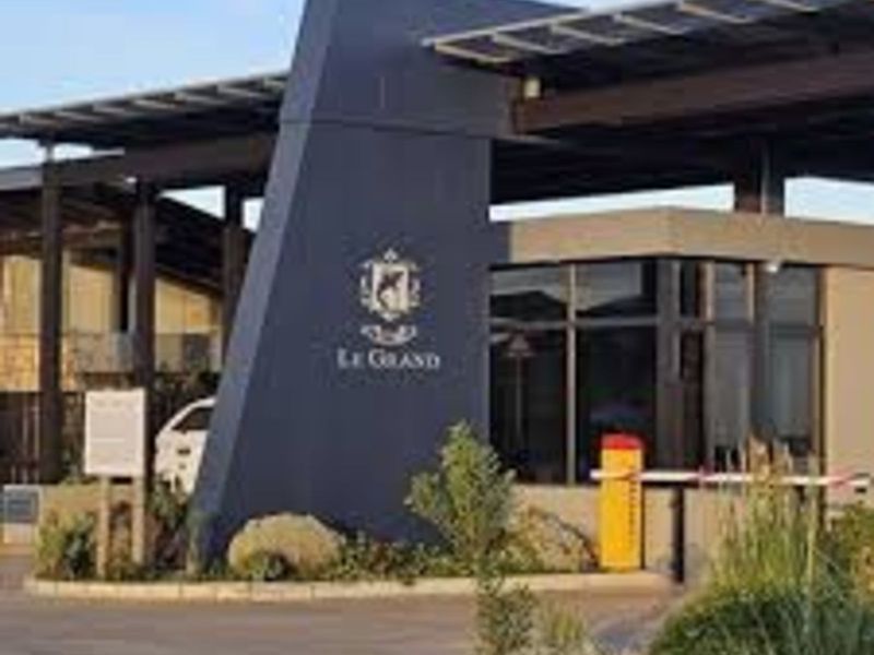 Vacant Land Residential For Sale in Le Grand Estate - Photo 2