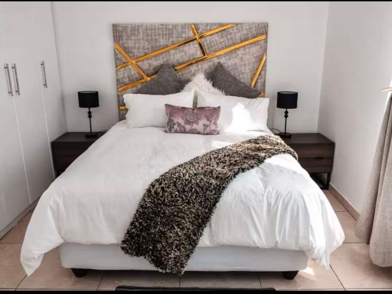 Apartment For Sale in Northgate - Photo 6