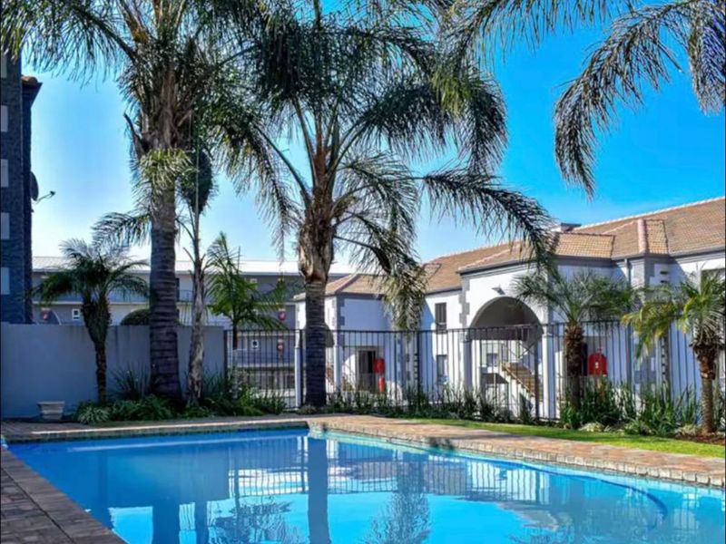 Apartment For Sale in Northgate - Photo 8
