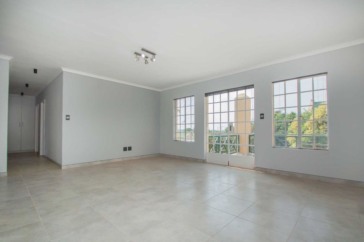 Townhouse For Sale in Little Falls - Photo 5