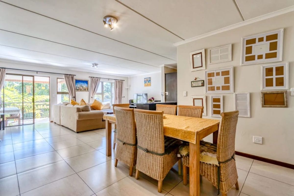 Townhouse For Sale in Fourways - Photo 5