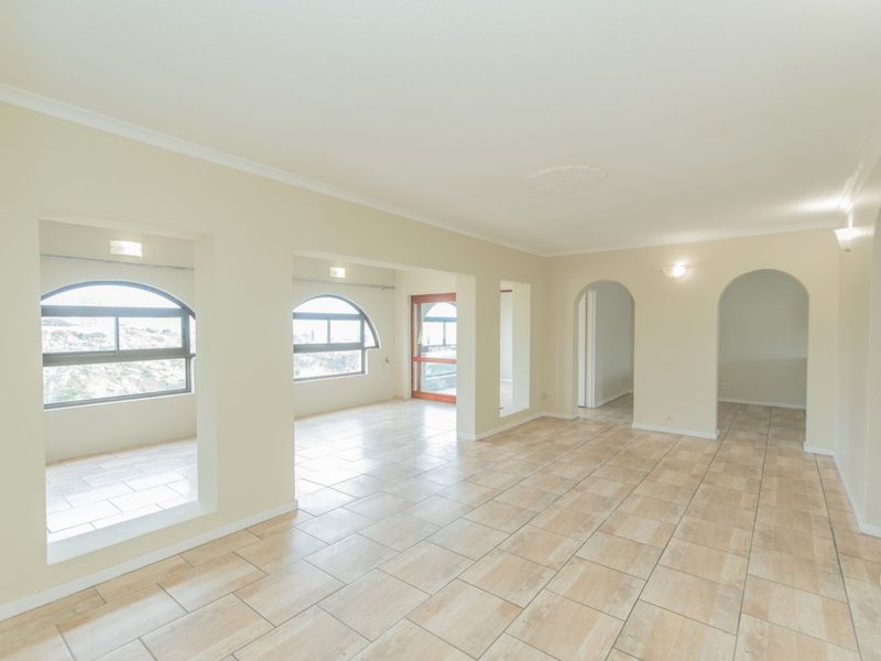 Townhouse For Sale in South End - Photo 5