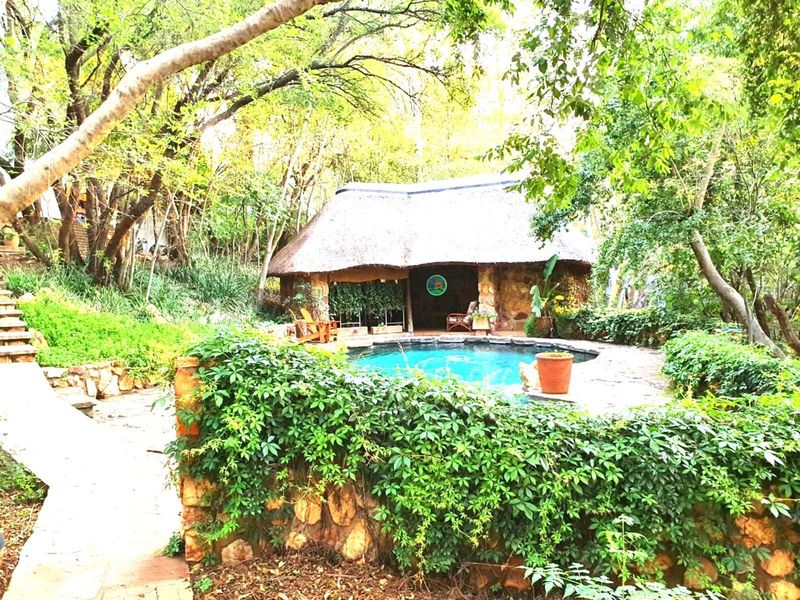 House For Sale in Lanseria - Photo 4