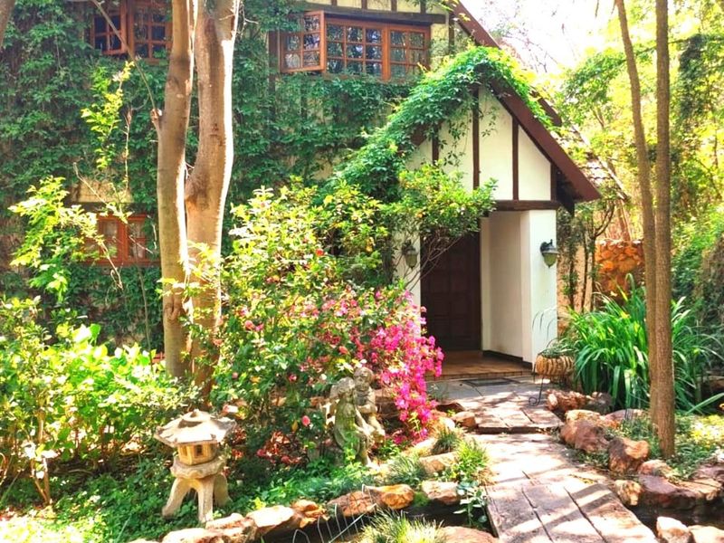 House For Sale in Lanseria - Photo 3