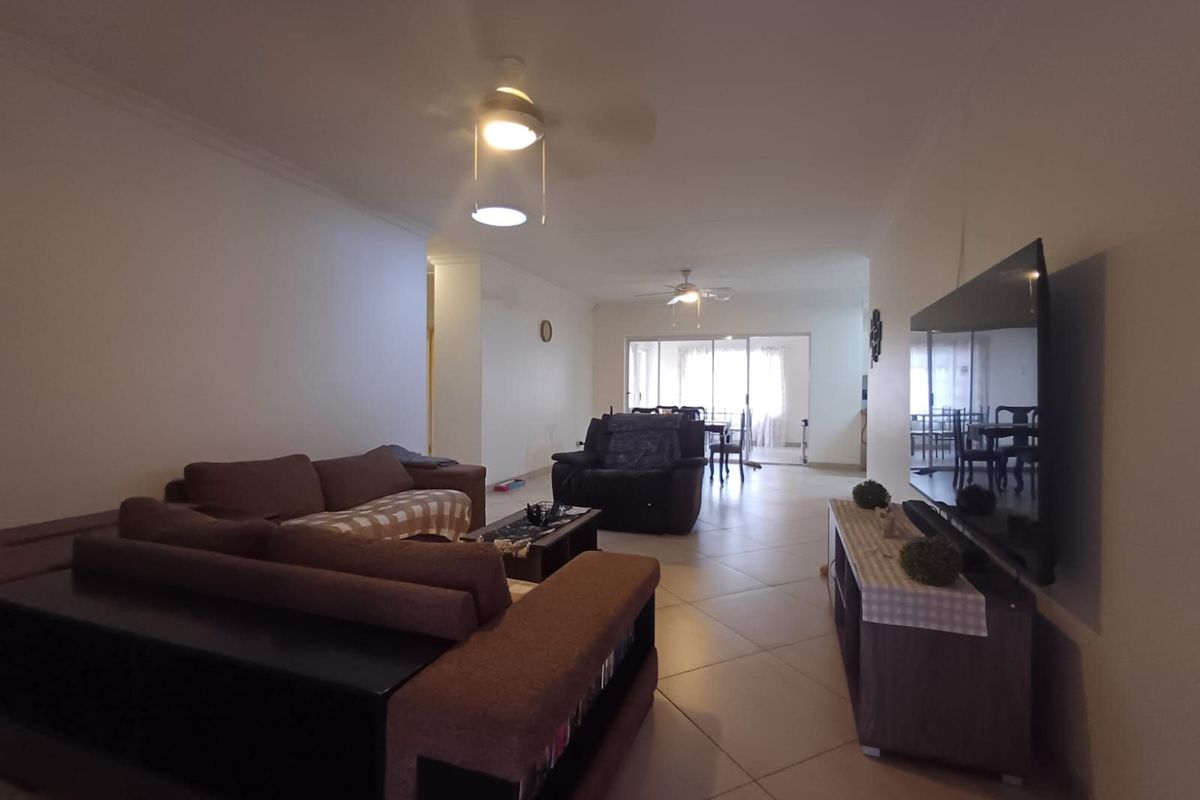 Townhouse For Sale in Flimieda - Photo 4