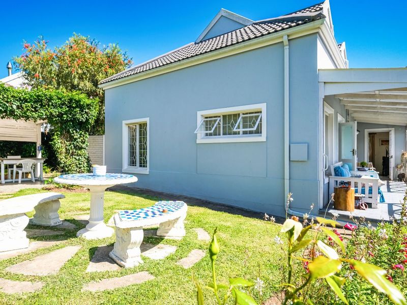 House For Sale in Heather Park - Photo 5