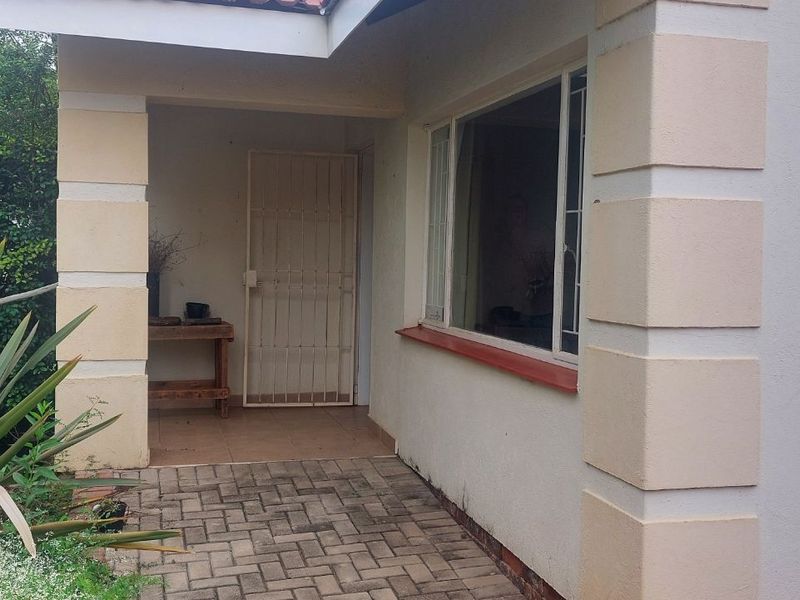 Townhouse For Sale in Polokwane Central - Photo 5