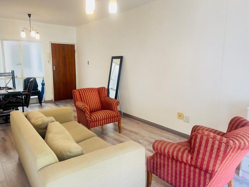 Apartment For Sale in Killarney - Photo 6