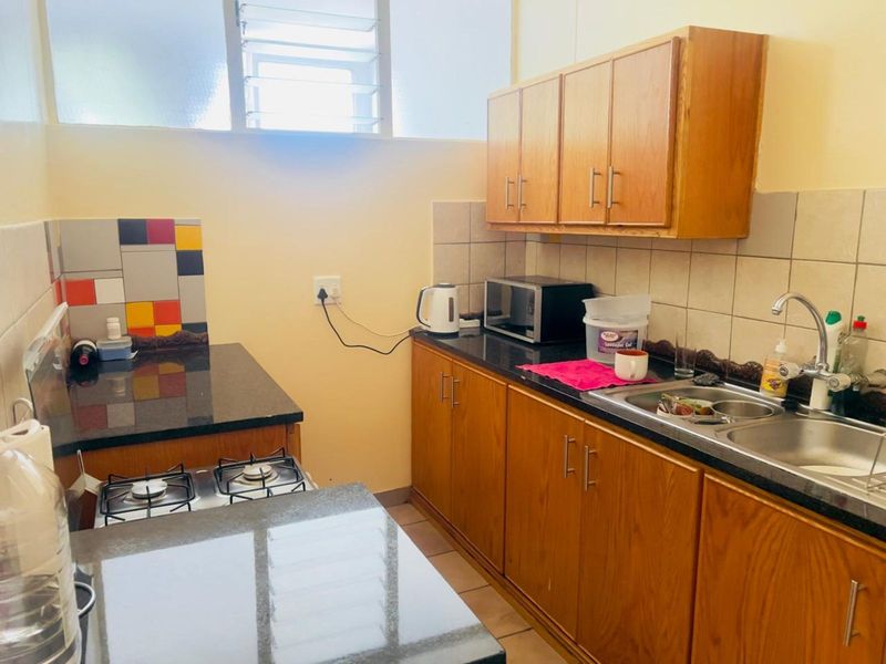 Apartment For Sale in Killarney - Photo 3