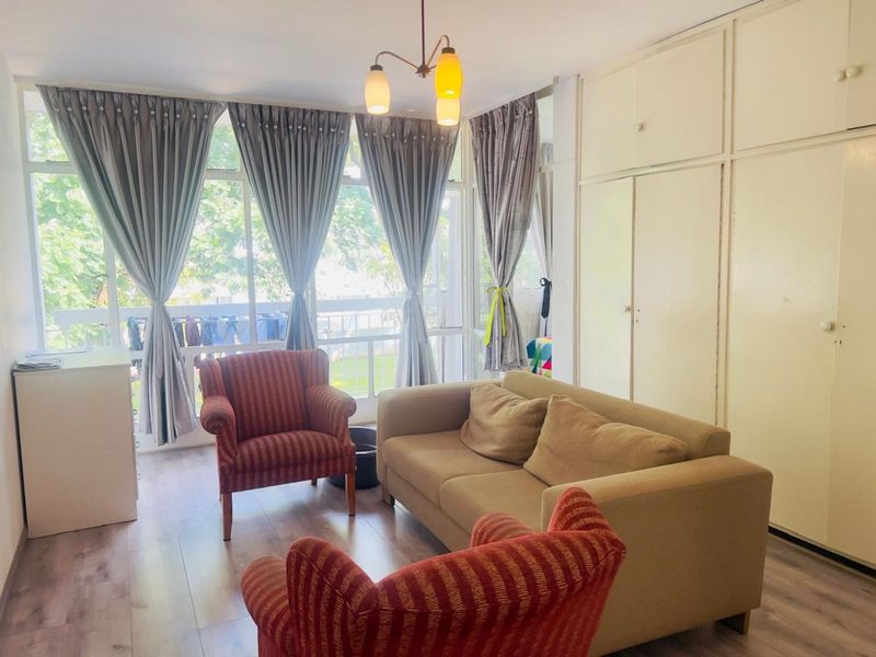 Apartment For Sale in Killarney - Photo 4
