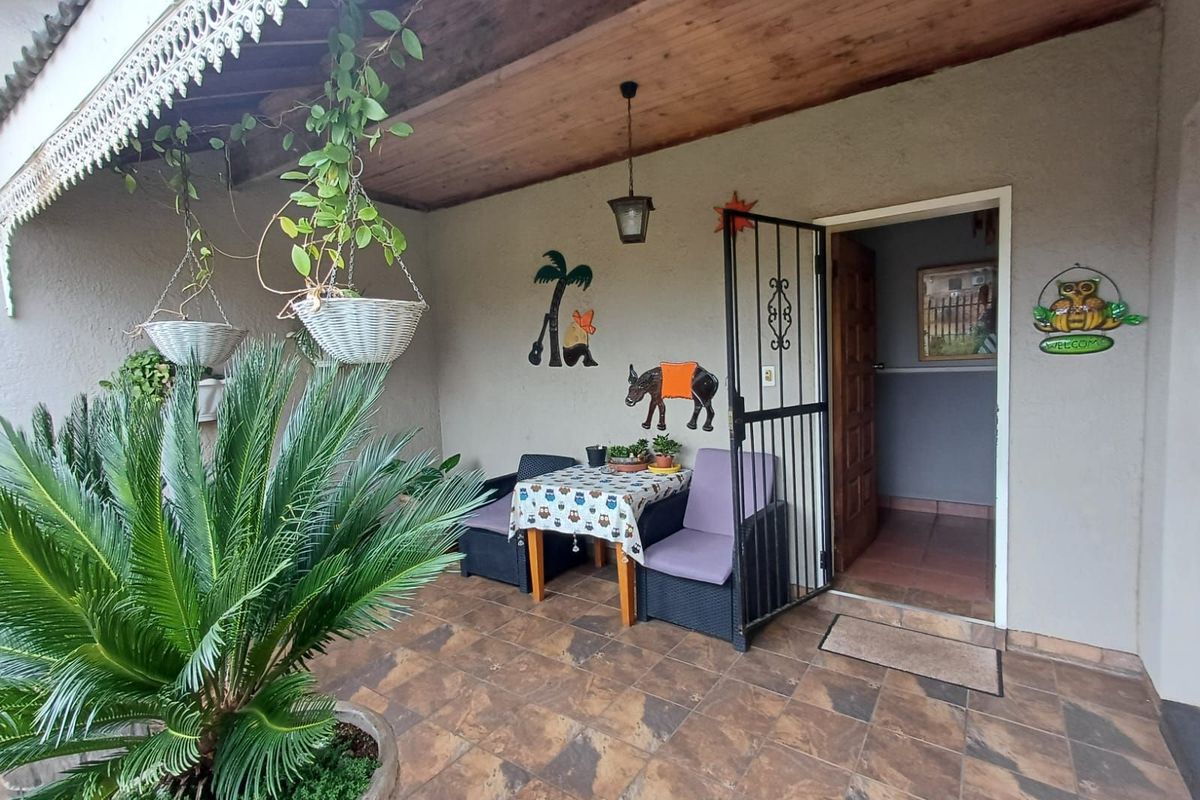 House For Sale in Stilfontein Ext 4 - Photo 3