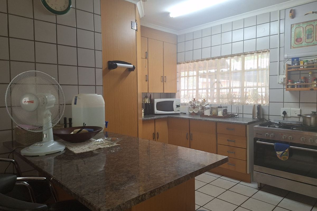 Townhouse For Sale in Modimolle Central - Photo 5