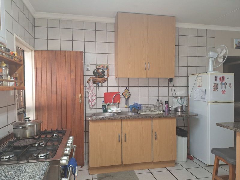 Townhouse For Sale in Modimolle Central - Photo 4