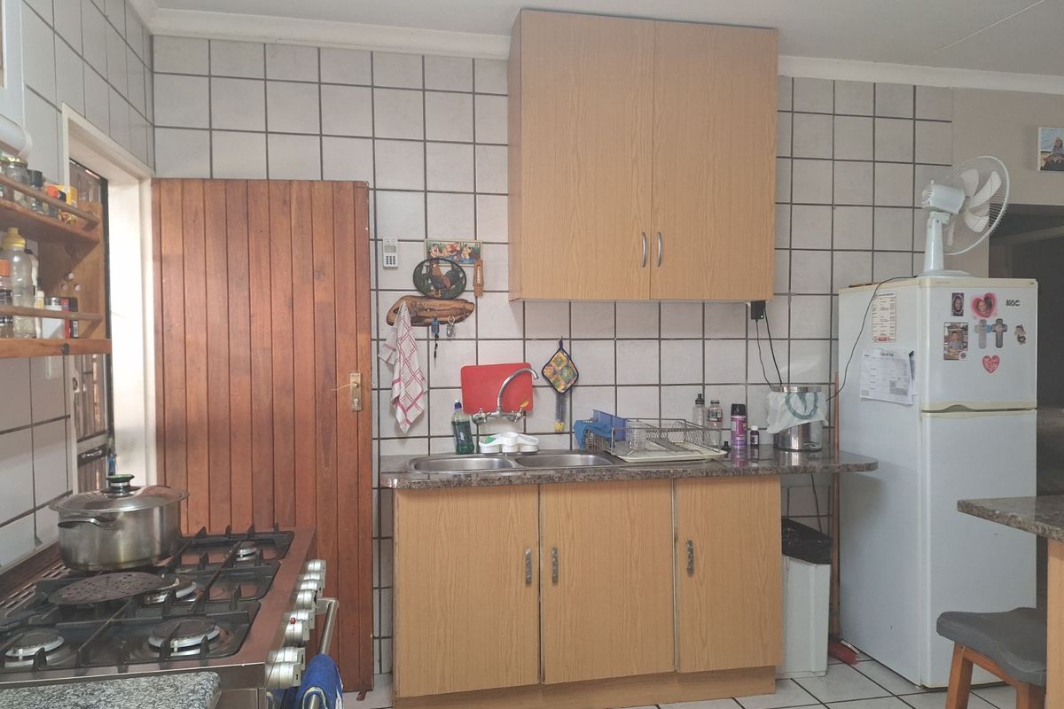 Townhouse For Sale in Modimolle Central - Photo 4